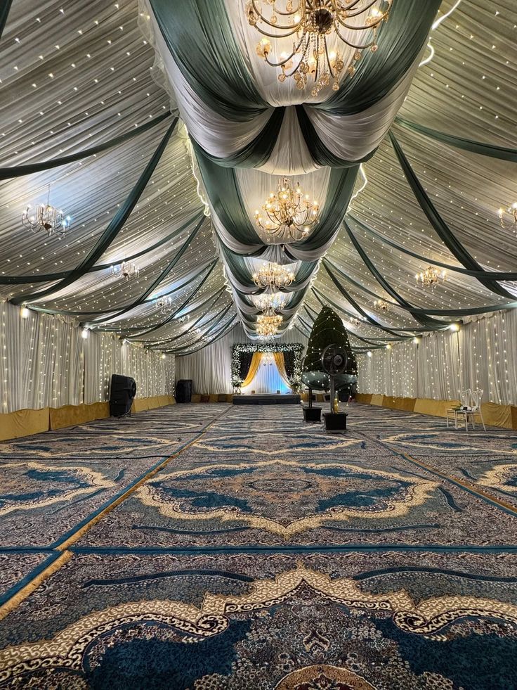 Wedding & Royal Tents